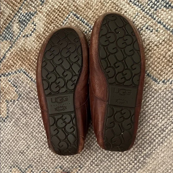 UGG Men's Dark Brown Leather Slip-Ons - Picture 4 of 5